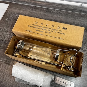 Medical syringe Jane USSR 150ml