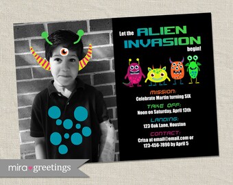 Alien Birthday Invitations - Space Birthday Party Invites (Printable Digital File)