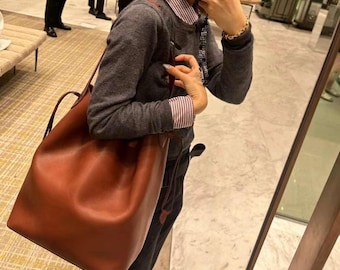 Cowhide Handmade Bucket Bag, Handmade Leather Bucket Bag, Crossbody Bag, Large Leather Bucket, Personalized Leather Bag,
