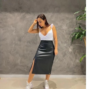 Handmade women's Lambskin leather skirt, leather Hot skirt, Black skirt, Genuine Leather skirt, Real leather skirt, High waist skirt