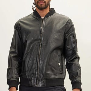 Giubbotti bomber in pelle senza tempo da baseball universitario unisex, eleganti, neri, marroni, blu, verdi, stile college americano, regalo di Natale e Pasqua