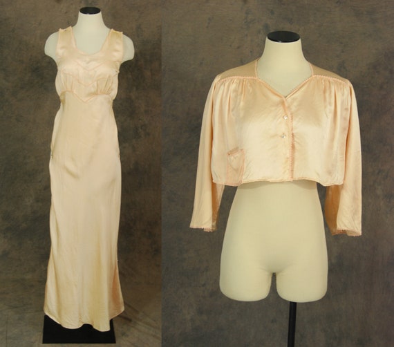 vintage 30 40s Silk Bed Jacket and Night Gown - 19