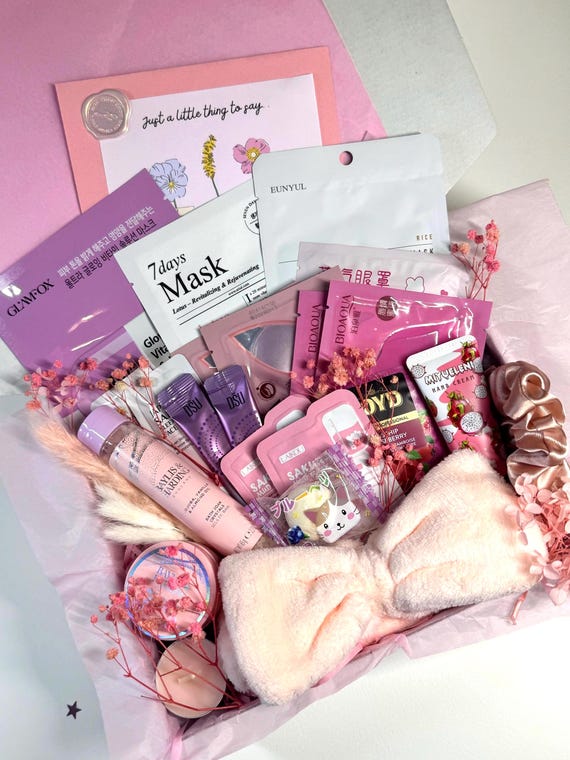 HAMPER PAMPER Gift box | Autumn gift for Friend | Birthday present | Spa Set | Self-care kit