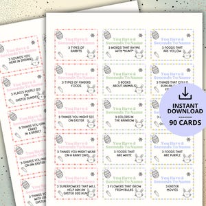 Puede incluir: Dos hojas de tarjetas de juego de Pascua imprimibles. Cada tarjeta presenta una indicación como "3 sonidos que escuchas en primavera" y una linda ilustración de conejito. Las tarjetas están diseñadas para descarga instantánea e incluyen 90 tarjetas.
