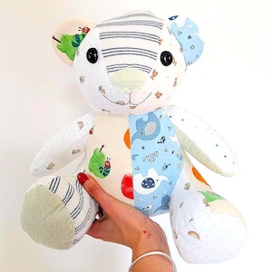 Oso de memoria, oso de recuerdo, oso con peso al nacer, oso de duelo, oso con nombre bordado, oso personalizado, regalo para bebé