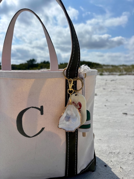Coastal Oyster Shell Bag Charm with Gold Accent – Handmade Keychain Charm Accessory Boat Tote