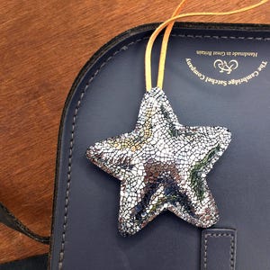 Sparkling Star Leather Bag Charm - Silver Grey Metallic Key Chain Pendant - Handmade Purse Tassel - Cute Shiny Backpack Decor - Gift for Her