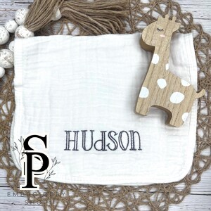 Boy Muslin Burp cloth,Baby Boy Shower Gift,Personalized Baby Burp cloth,Baby Boy Monogrammed Bib,Embroidered Baby Bib,Baby Monogrammed Bib