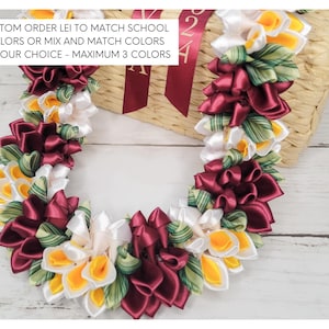 Lei di fiori a nastro personalizzata per la laurea o per occasioni speciali