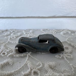 Antique TOOTSIETOY 1939 Mercedes Benz Blue 2 Door 320 DIE-CAST Toy Car