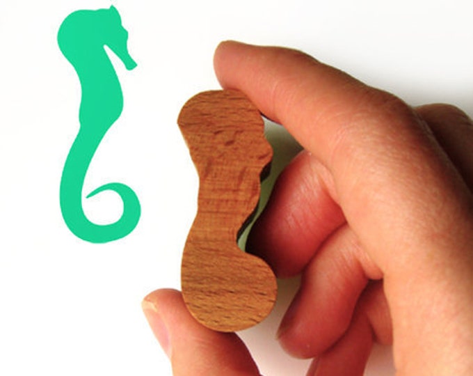 Seahorse Stamp Gift, Rubber Sealife Stamp with Wooden Handle