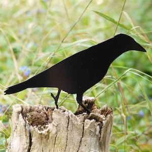 Raven Metal Bird Sculpture, Garden Bird Ornament, Garden Bird Decor