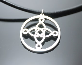 Pendentif croix celtique argentée, charme de collier