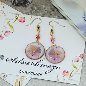 樹脂フラワーピアス 本物の花のピアス 押し花 ドライフラワー ER021