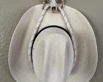 LIMITED EDITION Golden Ceramic Cattle Skull Hat Display: Whimsy Meet Rustic Elegance! Cowboy Hat Display with Rope, Rivets, Leather Accents