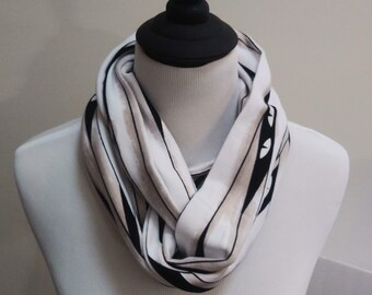 Cat Eye Mummy Infinity Scarf, Halloween Scarf, Glow in the Dark Cat Eye Scarf, Fun Scarf, Soft Scarf