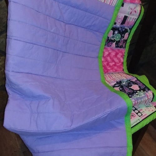 Handmade Rag Quilt: Original design lively and fun - Vibrant shops Pink Minky, Butterflies and Flowers