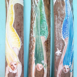 3 diving mermaids Hand Painted Mermaids on Driftwood, Mermaid Wall Hanging , Coastal Wall Art Beach , Home Decor,