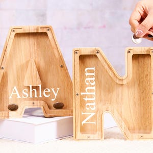 Alcancía con letras personalizadas, decoración de guardería para niños, alcancía de madera, regalos para niños, regalos personalizados para bebés y niñas, regalo para el primer cumpleaños, regalos para recién nacidos