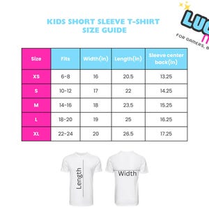 May include: A size guide for children's short-sleeved t-shirts. The guide shows sizes XS to XL, with measurements in inches for width, length, and sleeve center back. The Lucky Mom logo is in the upper right corner.