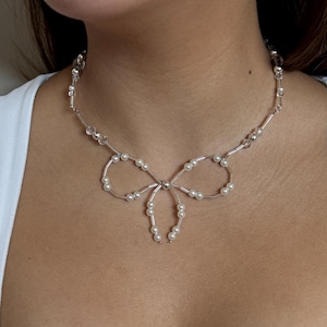 LiLi 01 Bow Necklace/ Pearl Beaded Bow Necklace/ Cottagecore Necklace