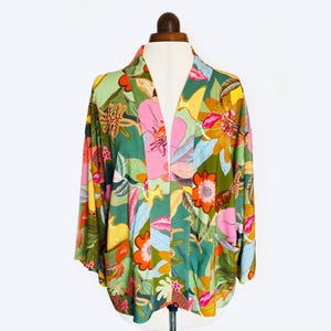 Modello di cucito per il download digitale in formato PDF del top in stile kimono SUKI
