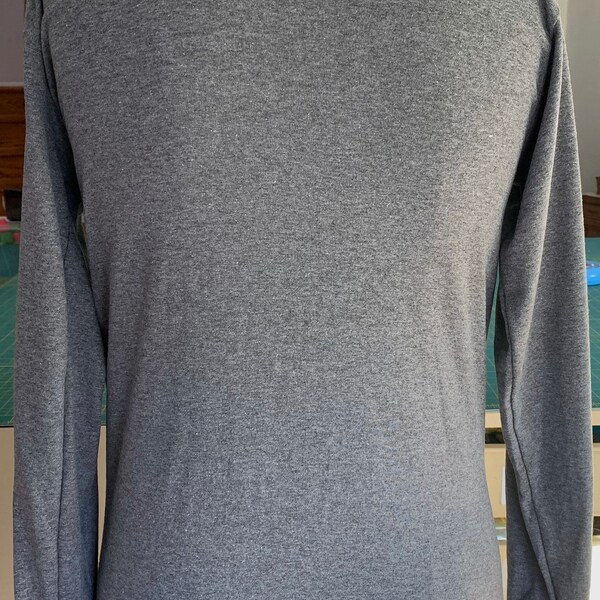 S, M, L, XL Post surgery/Rehab Graphite Gray Long sleeve unisex T-shirts. Hook and Loop Tape closure for a gentle and easy closing