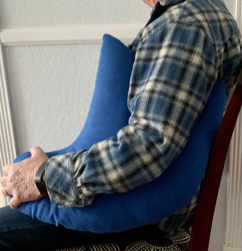 Oreiller/coussin de soutien de la coiffe des rotateurs pour blessure à l'épaule, au bras ou au poignet. Un must pour le confort avant et après la chirurgie image 1