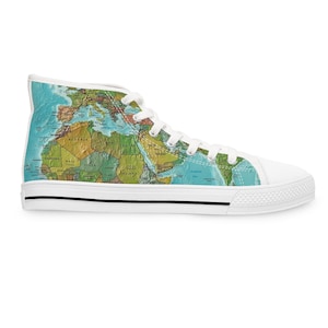 Hoge sneakers: 'The World At Your Feet'-ontwerp