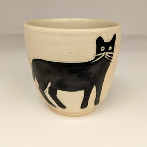 Sasha Cat Mugs in Black