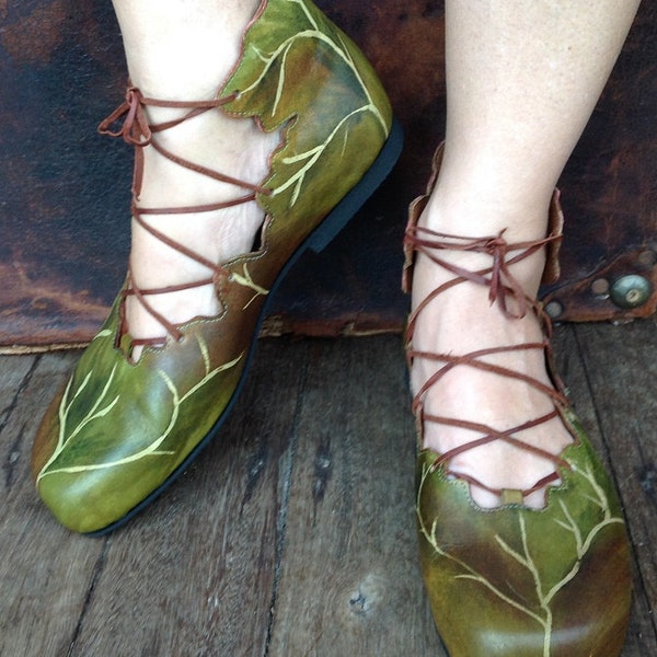 Ballet pixie boots, handmade shoes, woodland shoes, elvish wedding, leaf boots,flat shoes, green shoes, ghillies, ankle boots,fairy wedding