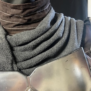 The Mandalorian (Din Djarin) Cape image 5
