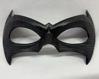 Hero Hex Textured Urethane Domino Mask