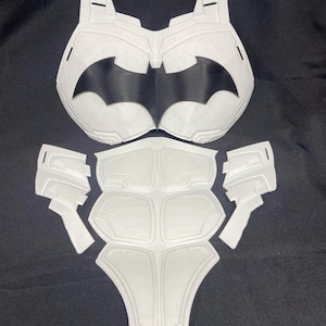 Crusader Bat Begins Chest & Ab Armor
