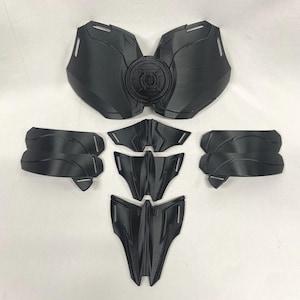 Lantern Chest & Ab Armor