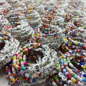 Pulseras de cuentas de 1, 50, 100, 200 y 1000 piezas / Pulseras con nombre personalizado (pedido al por mayor) / Pulseras de la amistad / Pulseras hechas a mano / Regalos para maestros / Regalos de empresa