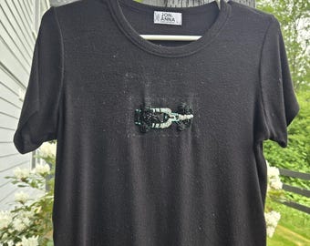 Handbesetztes Mercedes Formel 1 inspiriertes Crop Top