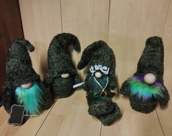 Bud Gnomes, weed gnomes,hippie gnomes