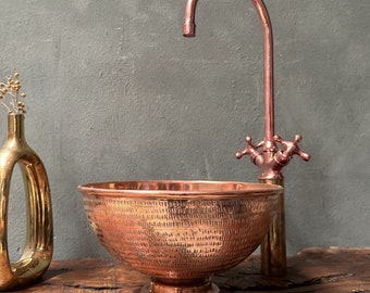 Hammered Copper Vessel Sink: Handcrafted Bathroom Vanity Bowl