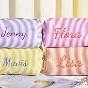 Personalized Makeup Bag, Embroidery Makeup Bag, Letter Makeup Bag, Custom Travel Makeup Bag, Gifts for Bridesmaids