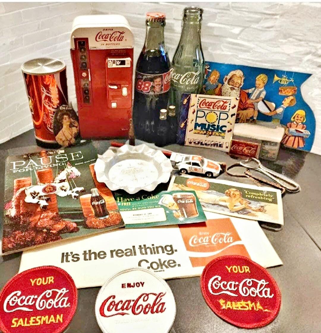Vintage Coca-cola Collectibles Lot: Vending Machine Bank, AM Radio