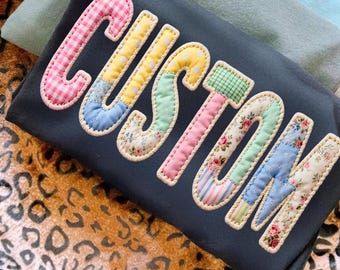 Design de camiseta personalizada com nome em patchwork, letras do alfabeto floral retrô em PNG (download digital)