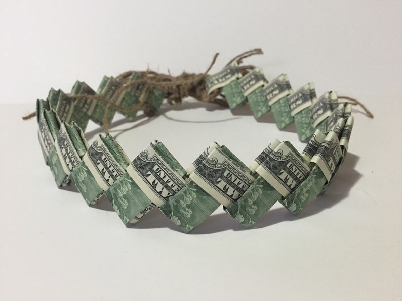 Money Crown