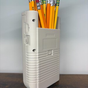 Retro Handheld Console Pencil Holder – 3D Printed Gaming Desk Organizer image 6