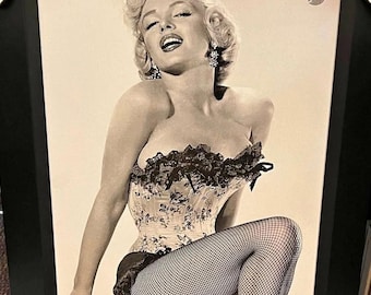 21x16 Marilyn Monroe Facsimile Autograph Textured Wall Art Frame