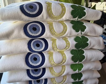Lucky Embroidered Evil Eye Horse Shoe 4 Leaf Clover Sweatshirt – Protection Charm Lucky Symbol