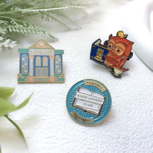 Bookworm, Book Lovers Enamel Pin | Librarian Badge Pin | Lapel Pin | Collar Pin | Funny Enamel Pin Set | Gift for Her Him