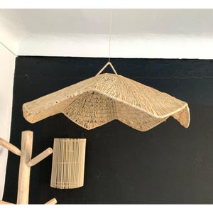raffia pendant light  , hanging lamp shade in raffia