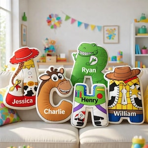 Almohada personalizada con el alfabeto de Toy Story, Woody, Buzz Lightyear, Jessie y Rex, regalo para niños, almohada con el nombre de Toy Story, peluche personalizado de personajes para niños