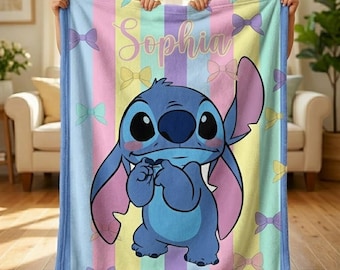 Blozende steek aangepaste naamdeken, schattige pastelkleurige gestreepte plaid met strikken, schattig blauw buitenaards kindercadeau, kawaii kamerdecoratie